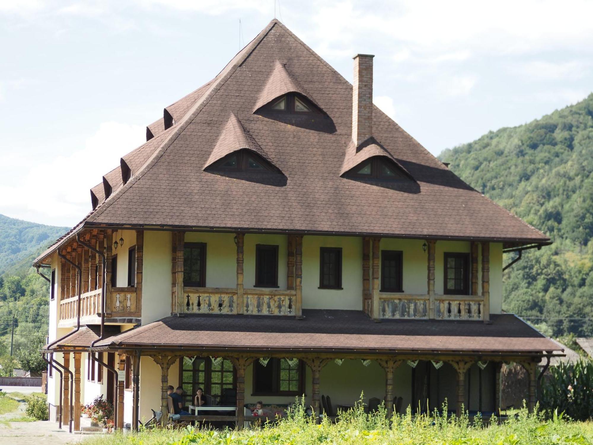 Pensiunea Sanziene Strîmtura Extérieur photo