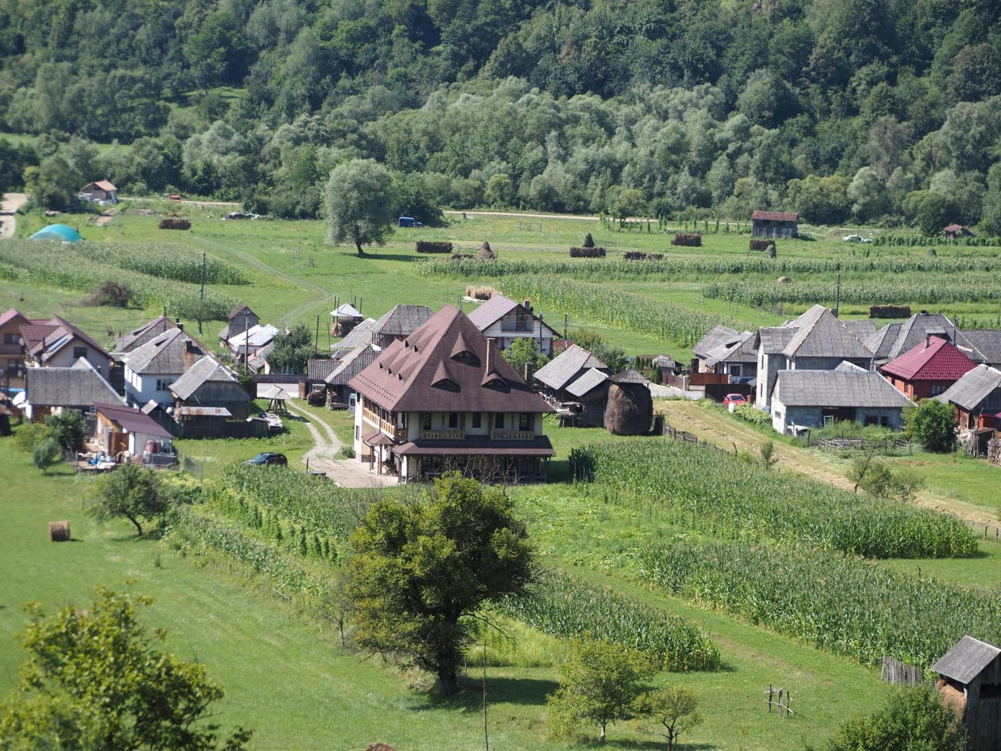 Pensiunea Sanziene Strîmtura Extérieur photo
